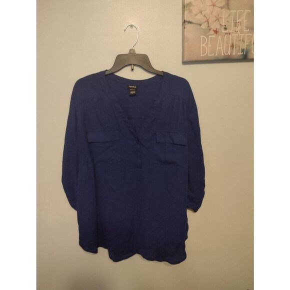 Torrid Harper Navy Blue Tab Sleeve Popover Blouse 3x - Picture 1 of 3